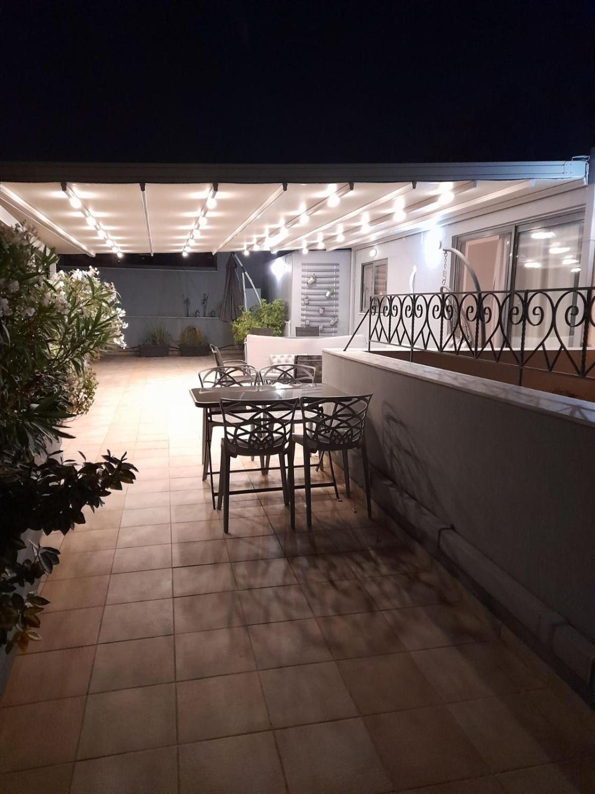V&V Acropolis View Apartment Атина Екстериор снимка