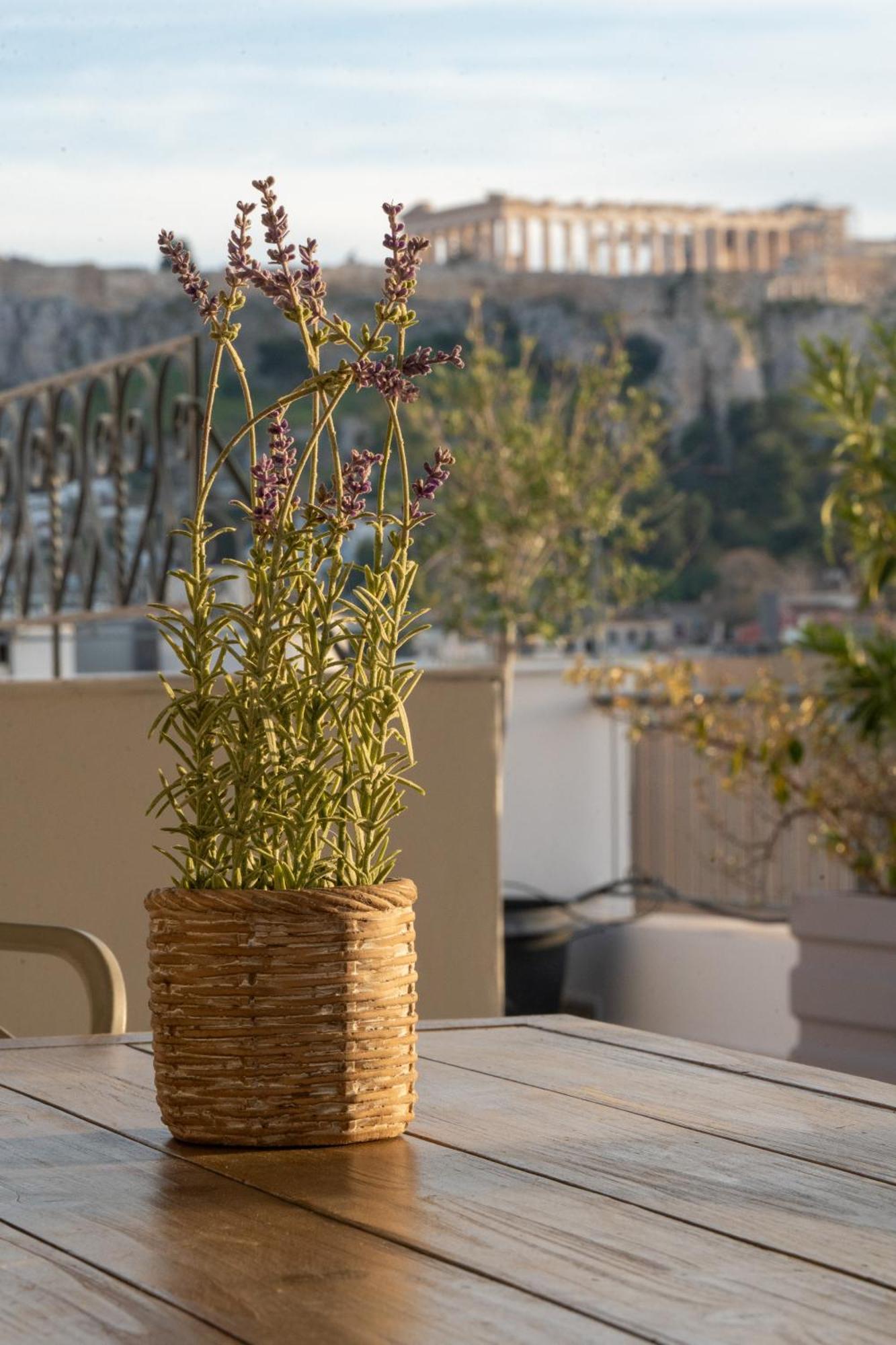 V&V Acropolis View Apartment Атина Екстериор снимка